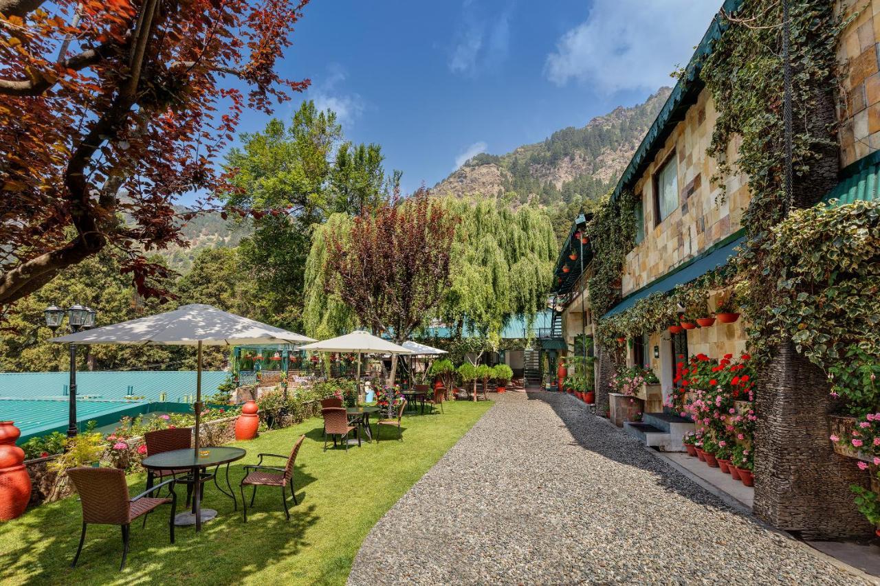 Shervani Hilltop Resort Найнітал Екстер'єр фото